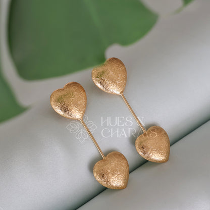 GOLDEN LUMIERE HEART STUD EARRINGS