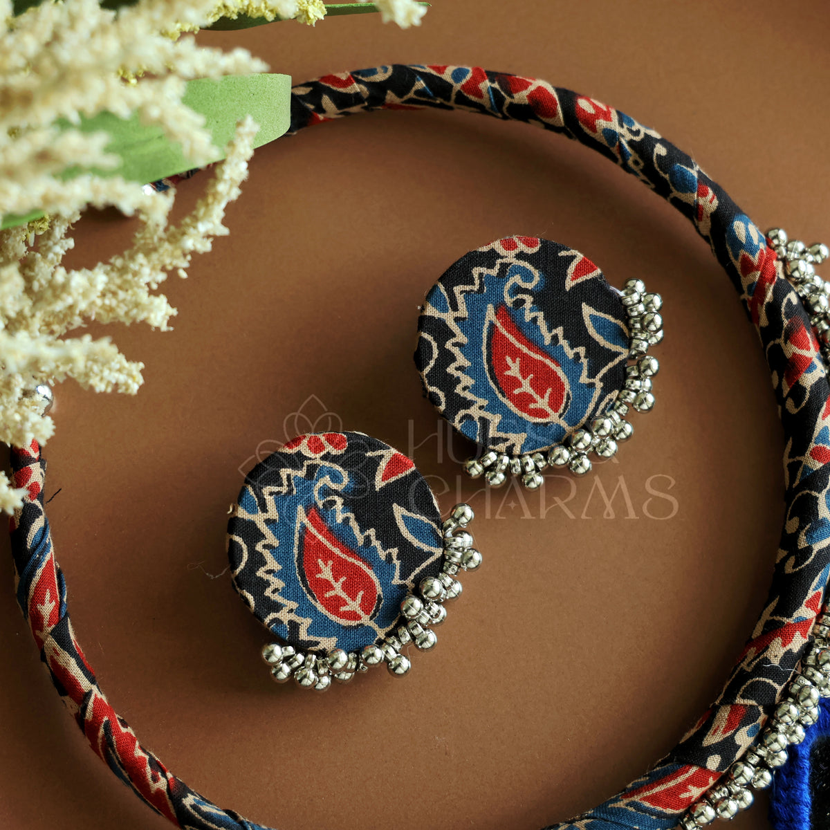AJRAK PRINTED FABRIC HASLI SET WITH MIRROR