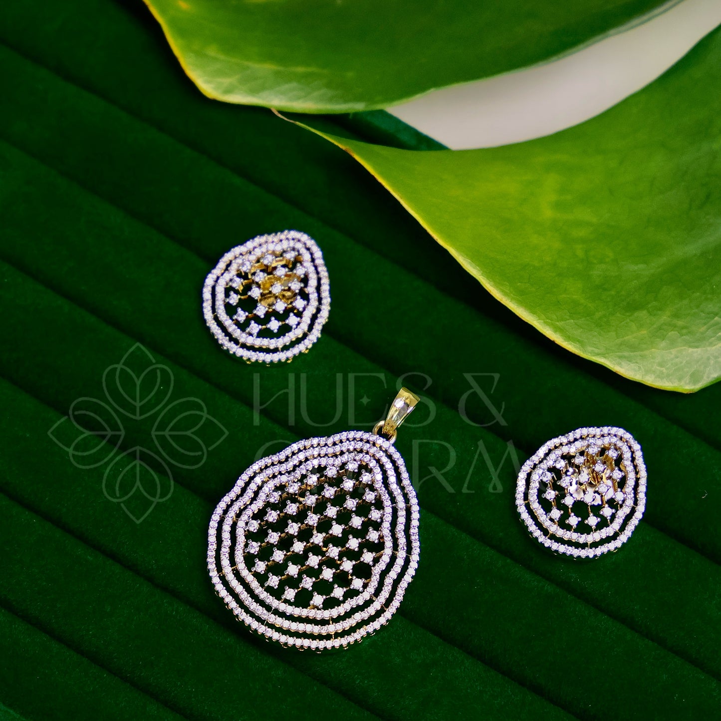 ELARA CZ PENDENT SET|PREMIUM COLLECTION