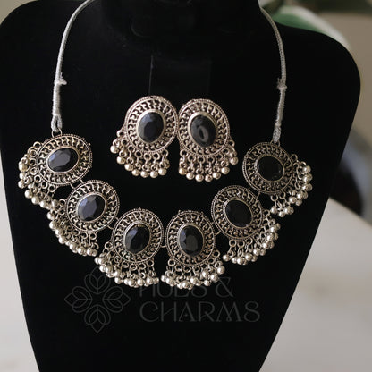 OXIDIZED BLACK STONE NECKLACE SET