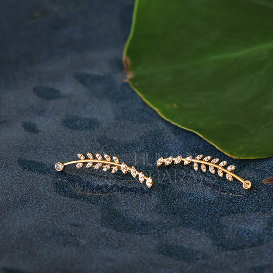 GOLDEN LIORA CLIMBERS AD EAR CUFF