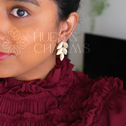 GOLDEN TEXTURED LEAF STUD EARRINGS