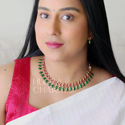 TRADITIONAL RUBY AND GREEN PALAKKA NECKLACE SET