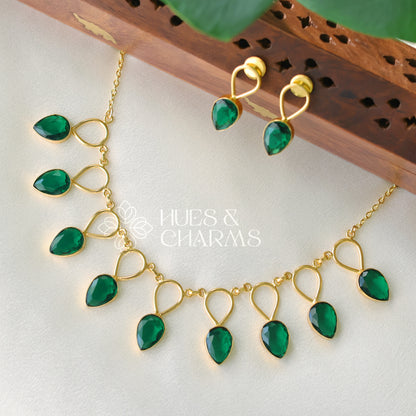 GREEN GLOSSY DROP NECKLACE SET