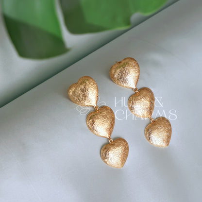GOLDEN LUXE 3 HEART DANGLER EARRINGS