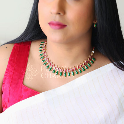 TRADITIONAL RUBY AND GREEN PALAKKA NECKLACE SET