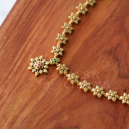 GOLDEN AD FLORAL SHORT NECKLACE SET