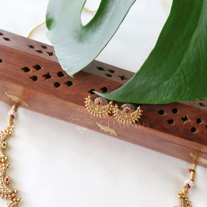 TRADITIONAL DIYA NECKLACE SET (COLOURS AVAILABLE)