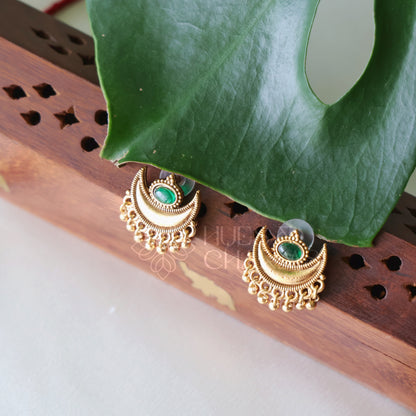 GOLDEN GREEN HALF MOON NECKLACE SET