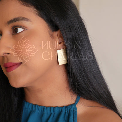 GOLDEN LUXE BLOCK STUD EARRINGS