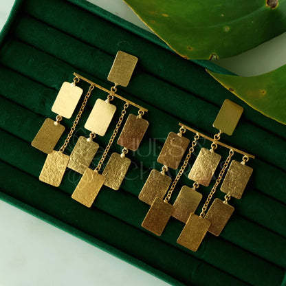 GOLDEN  AURELIA CHANDELIER EARRINGS