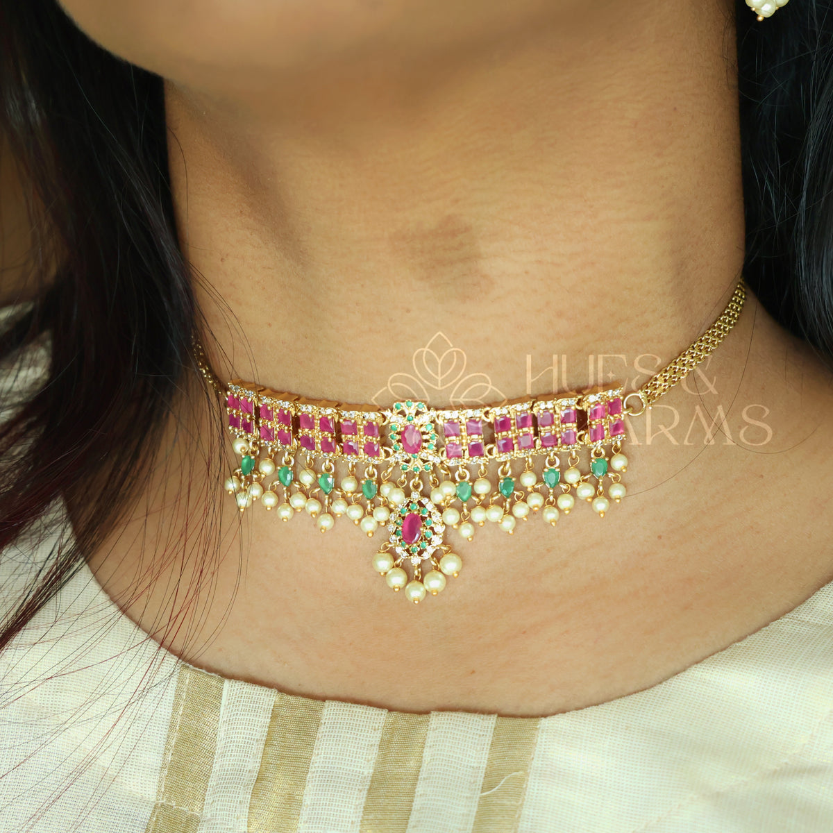 GOLDEN RATNALEKHA CHOKER SET