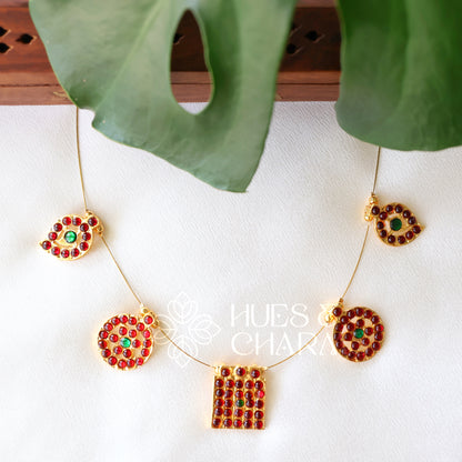 TRADITIONAL 5 PENDANT FLOATING NECKPIECE