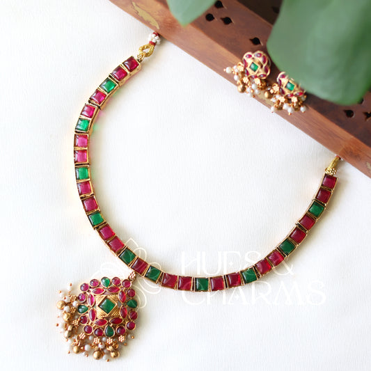 TRADITIONAL RUBY AND GREEN ATTIGAI NECKLACE SET