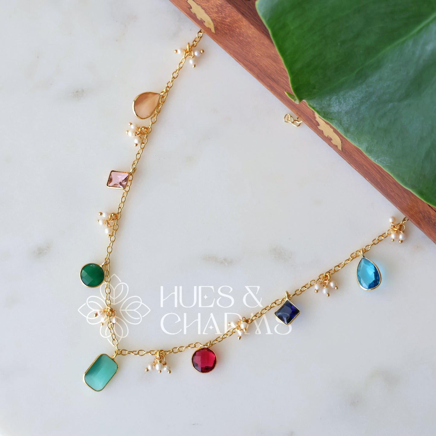 GOLDEN GLOSSY MULTI-CHARM NECKPIECE (COLOURS AVAILABLE)