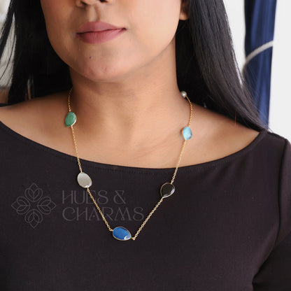 MULTICOLOUR GLOSSY MEDIUM NECKLACE (COLOURS AVAILABLE)