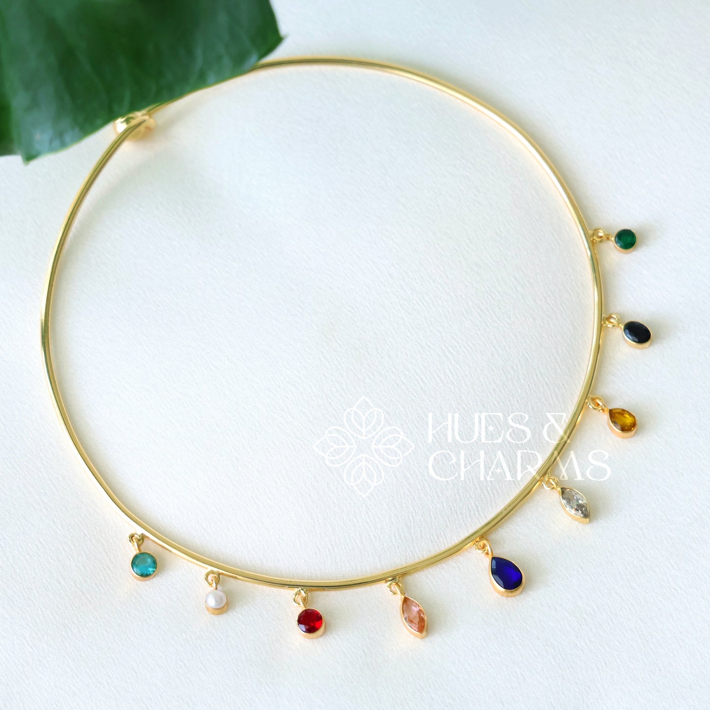 GLOSSY DROP MULTISHAPE NECK CUFF (COLOURS AVAILABLE)