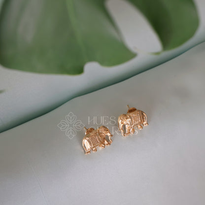 GOLDEN GAJA GRACE STUD EARRINGS