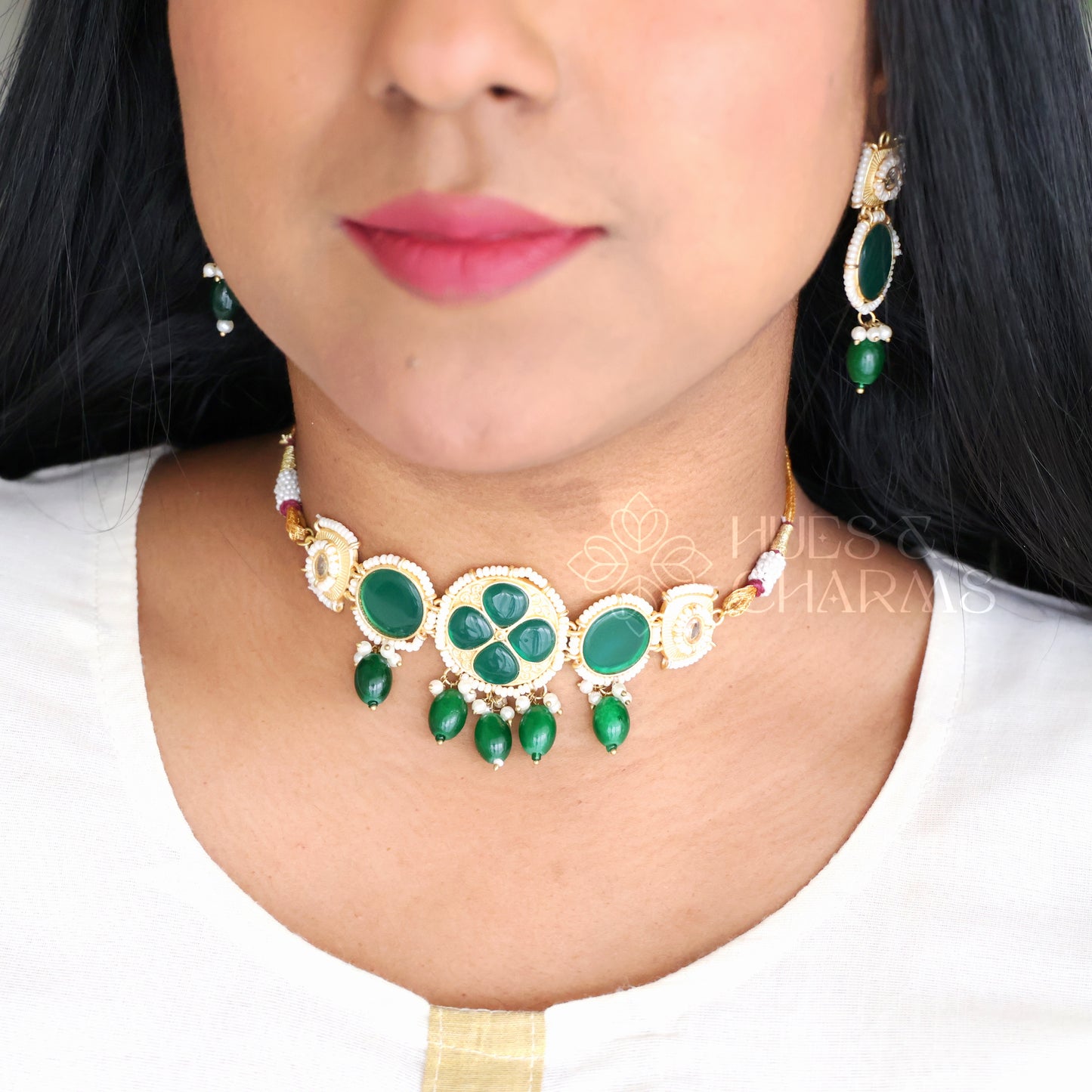 GOLDEN AAROHI STATEMENT CHOKER SET (COLOURS AVAILABLE)