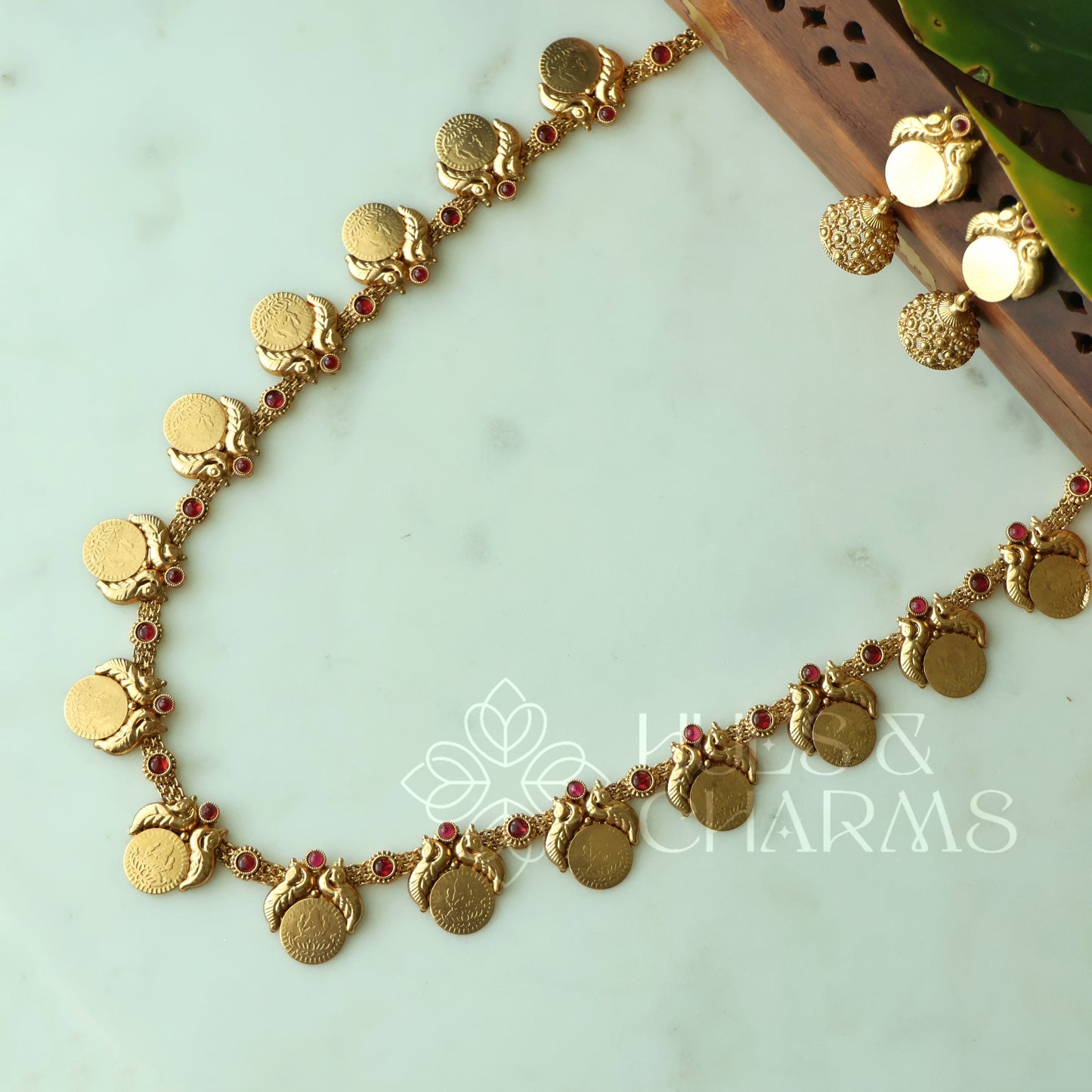 GOLDEN  SWARNA LAKSHMI MAYURA HAARAM SET