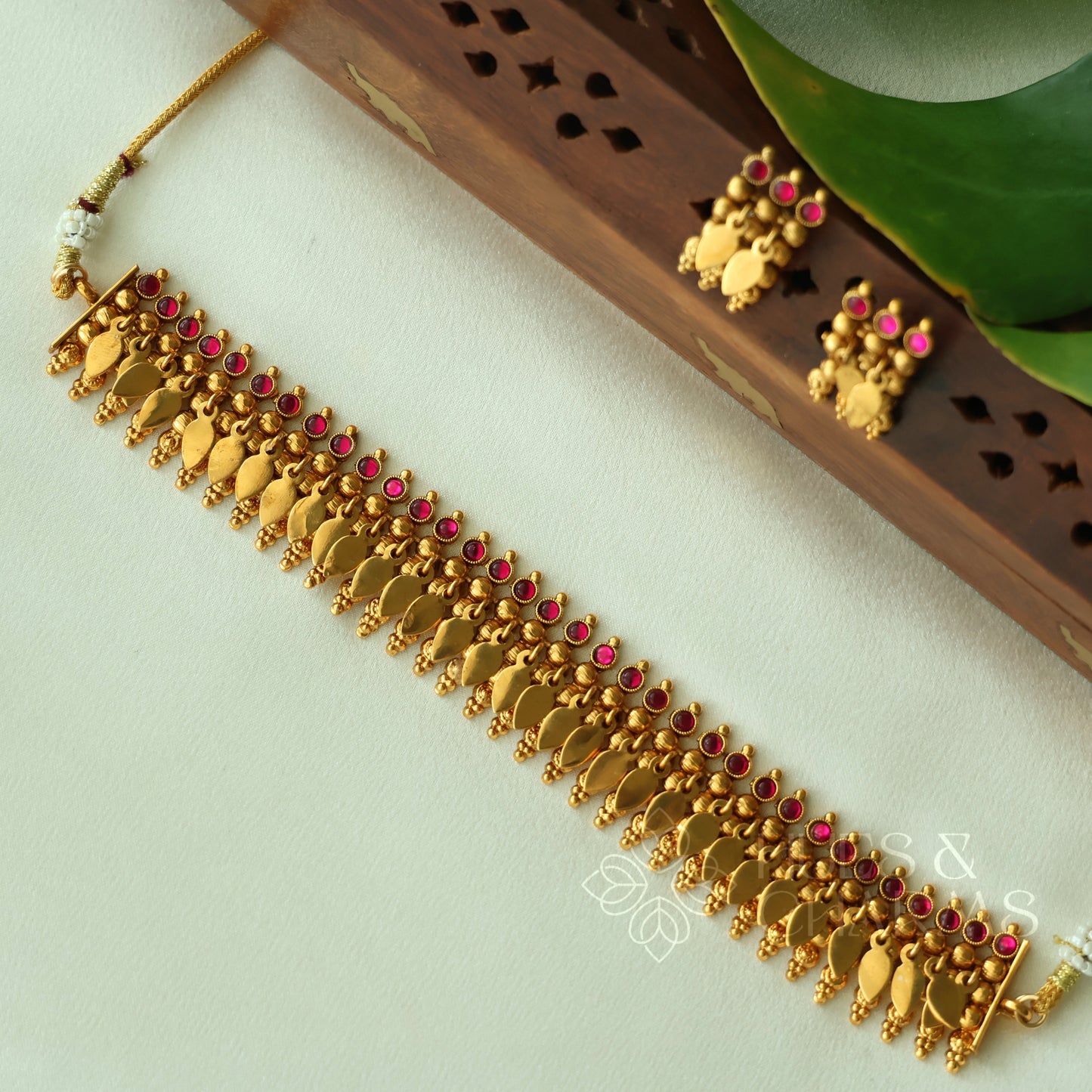TRADITIONAL RATNA PALLAVI RUBY ELAKKATHALI CHOKER SET