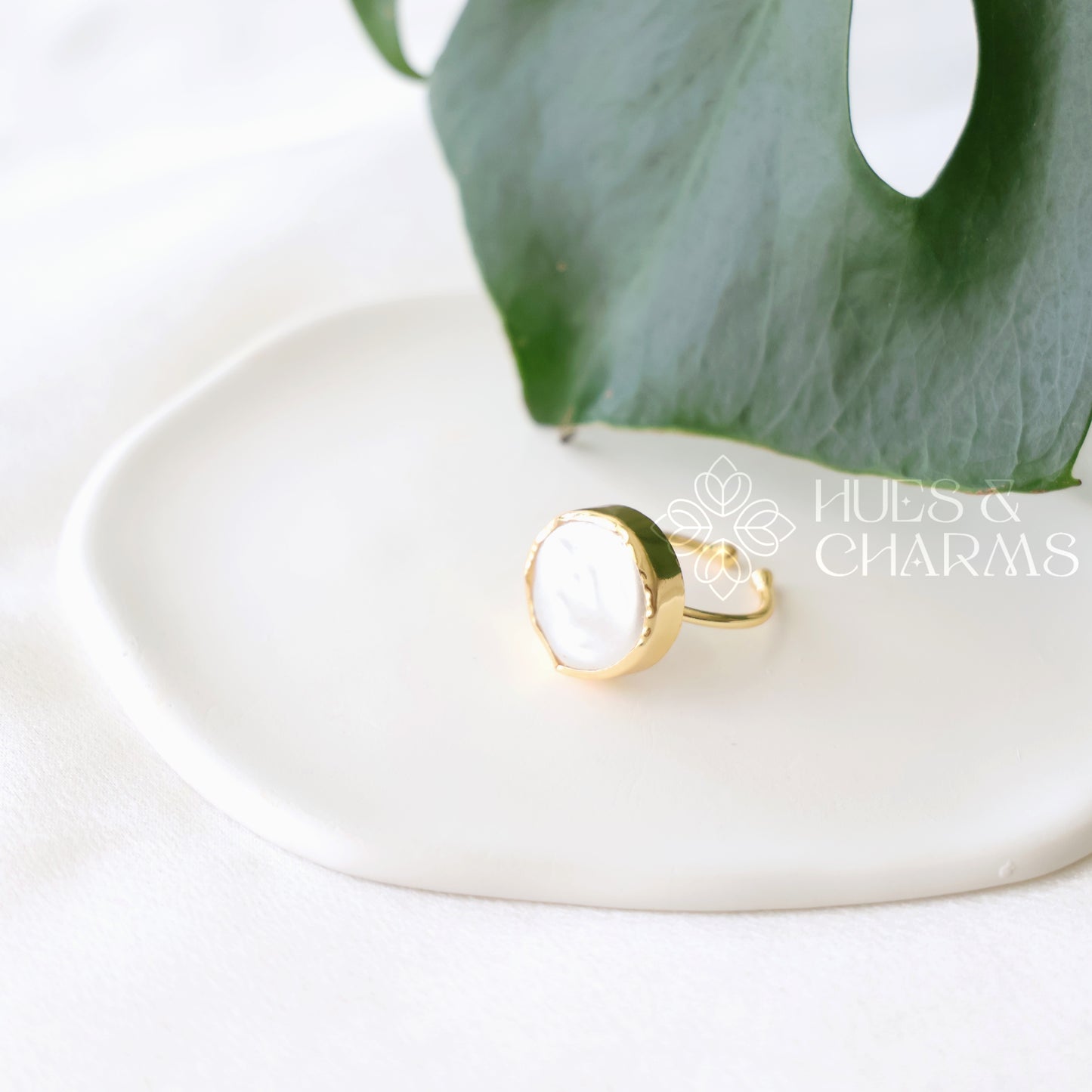 GOLDEN BIG MOP ADJUSTABLE RING