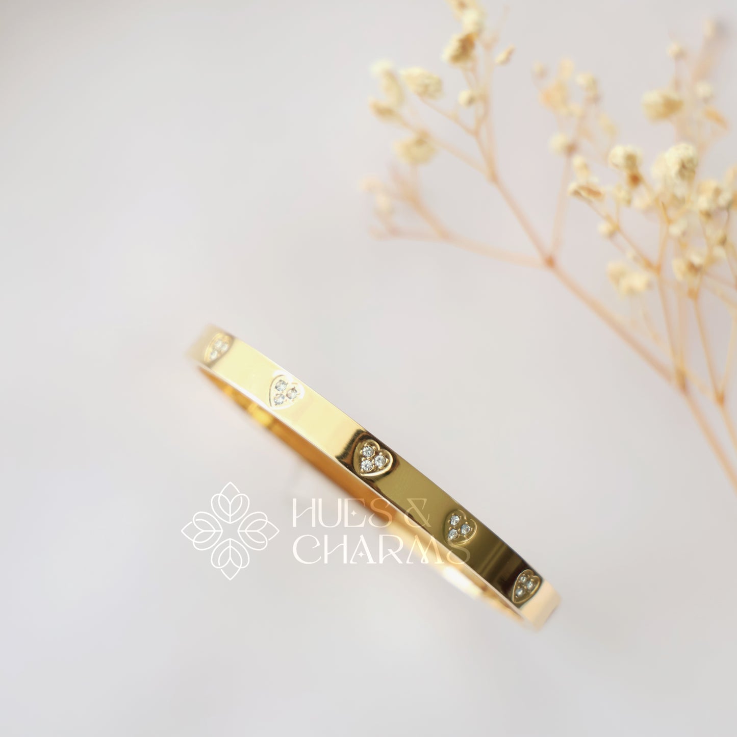 GOLDEN MINIMAL AD BRACELET