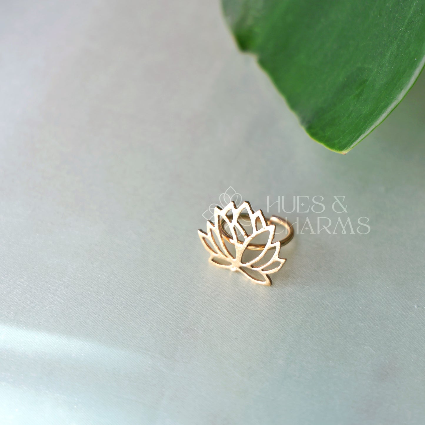 GOLDEN SACRED LOTUS ADJUSTABLE RING