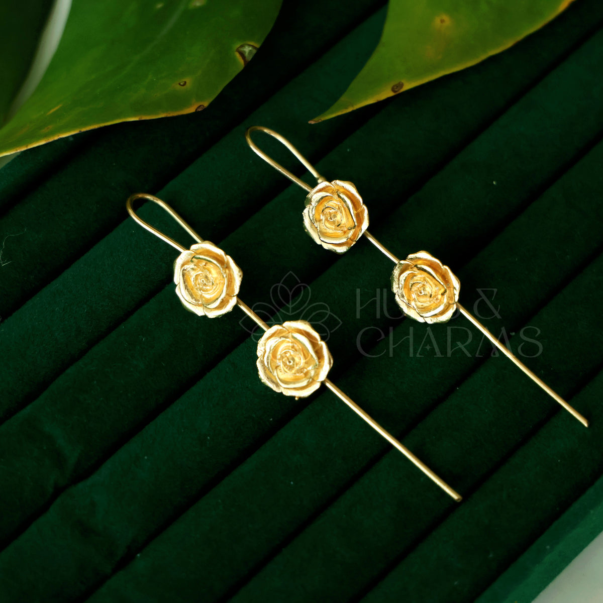 GOLDEN TWIN ROSEE EAR CUFF