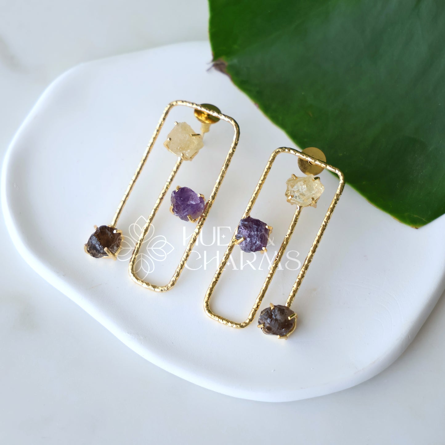 GOLDEN RAW STONE AURORA FRAME EARRINGS (Colours available)