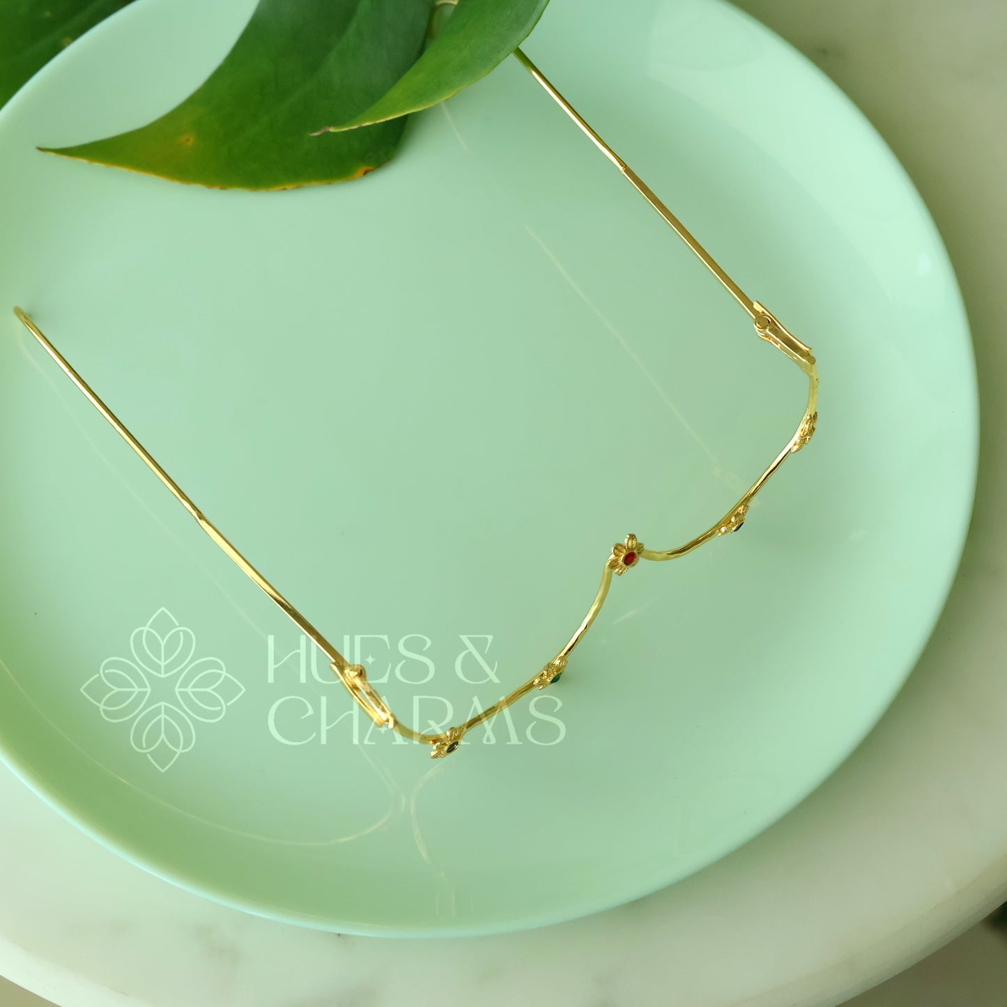 GOLDEN FLORAL NAVRANG FACELET