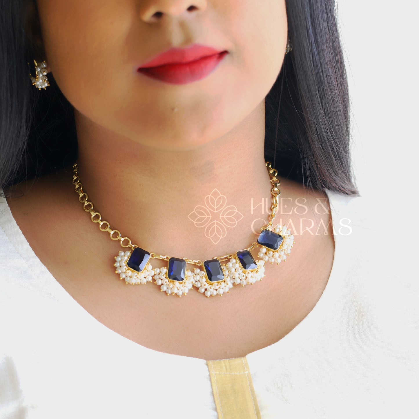 GLOSSY SQUARE DROP NECKLACE SET WITH PEARLS -BLUE