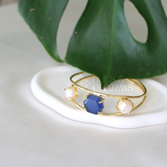GOLDEN AZURA ADJUSTABLE BANGLE WITH PEARLS (COLOURS AVAILABLE)