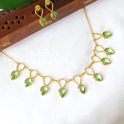 LIGHT GREEN GLOSSY DROP NECKLACE SET