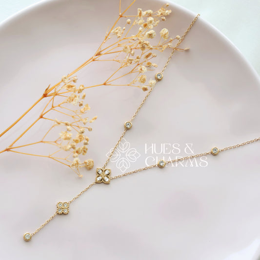 GOLDEN AD STATEMENT NECKPIECE