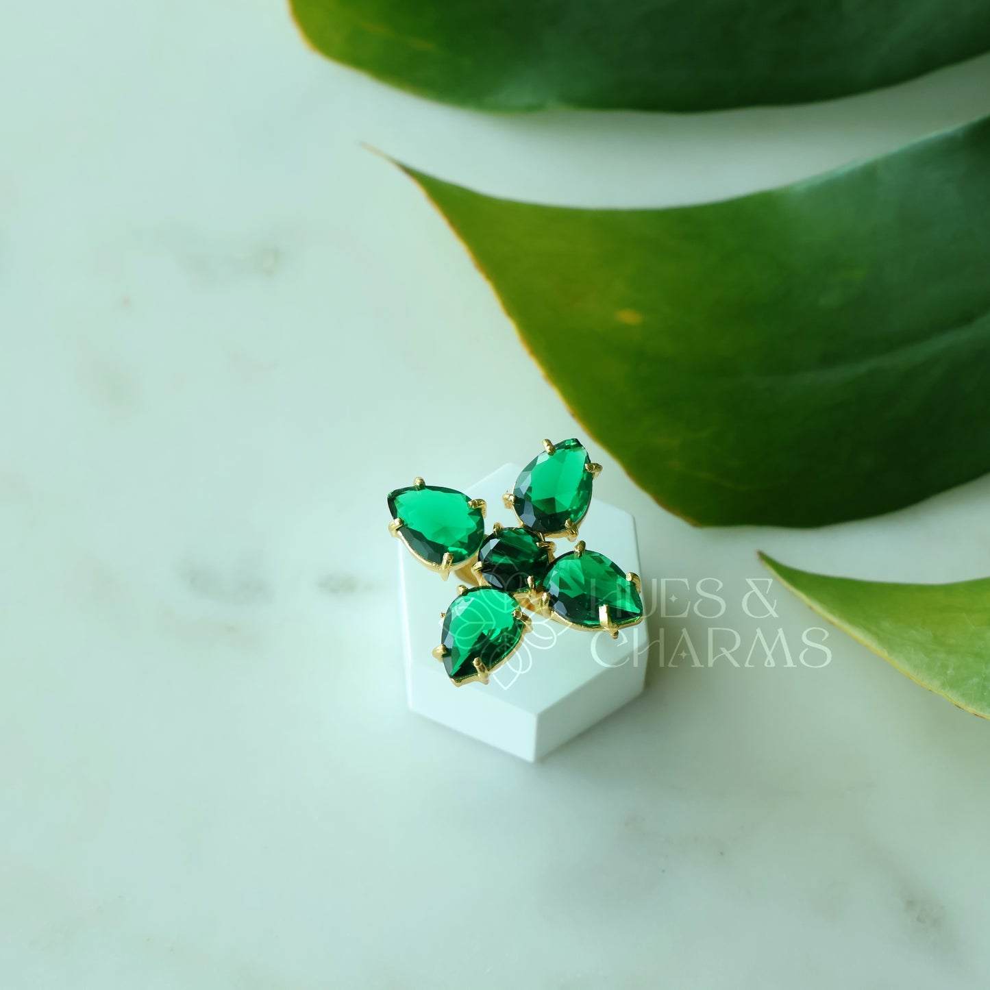 GLOSSY FLORAL STATEMENT ADJUSTABLE RING (COLOURS AVAILABLE)