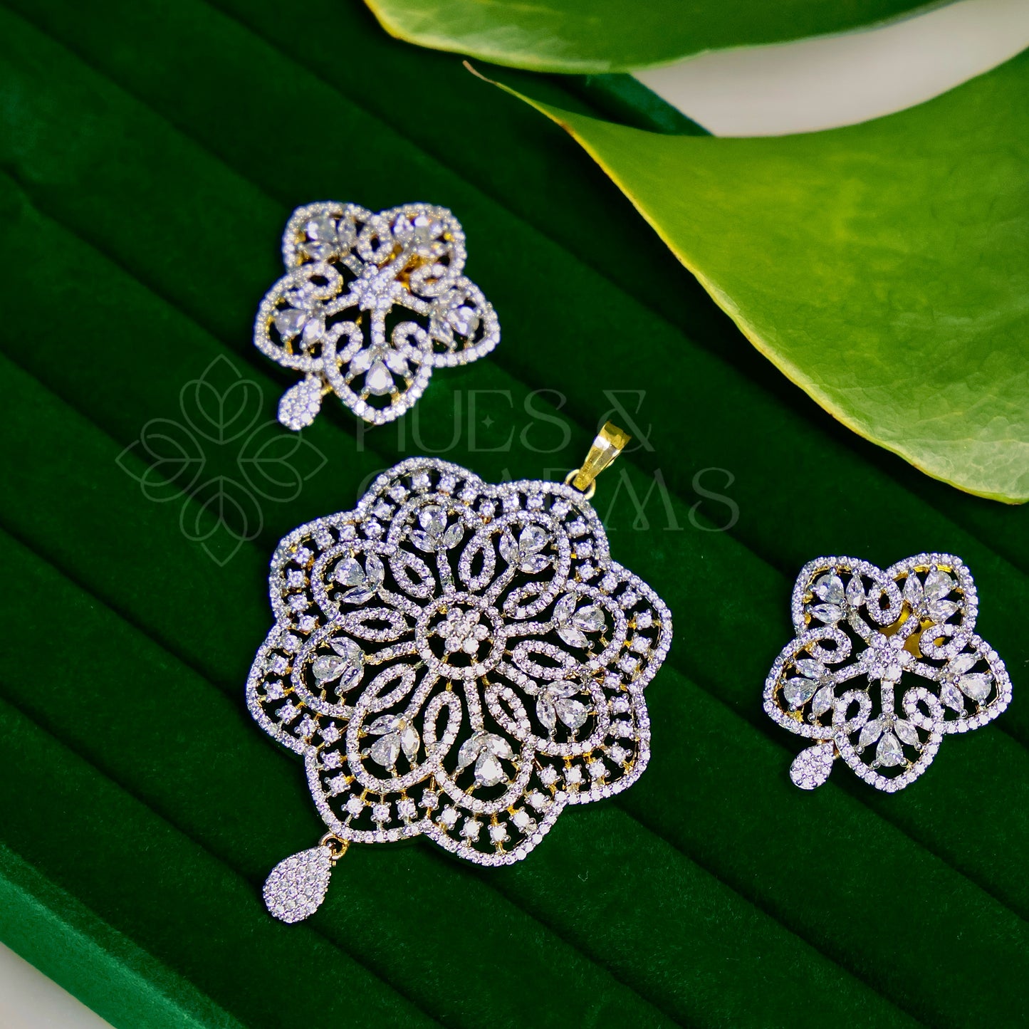ELYSIAN ROYAL CZ PENDENT SET|PREMIUM COLLECTION