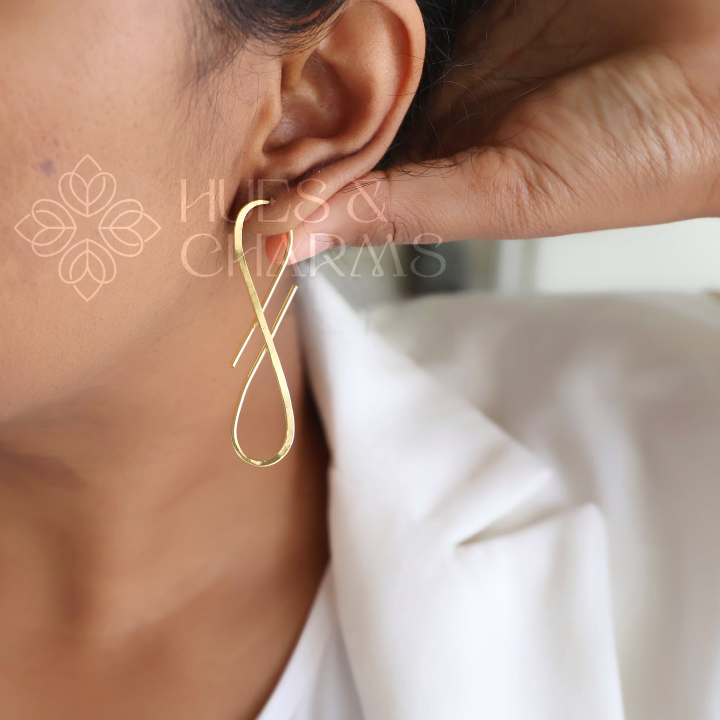 GOLDEN INFINITY EARRINGS
