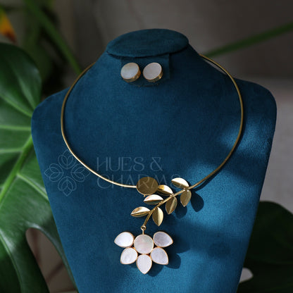 GOLDEN ELYSIA BLOOM MOP NECKCUFF SET