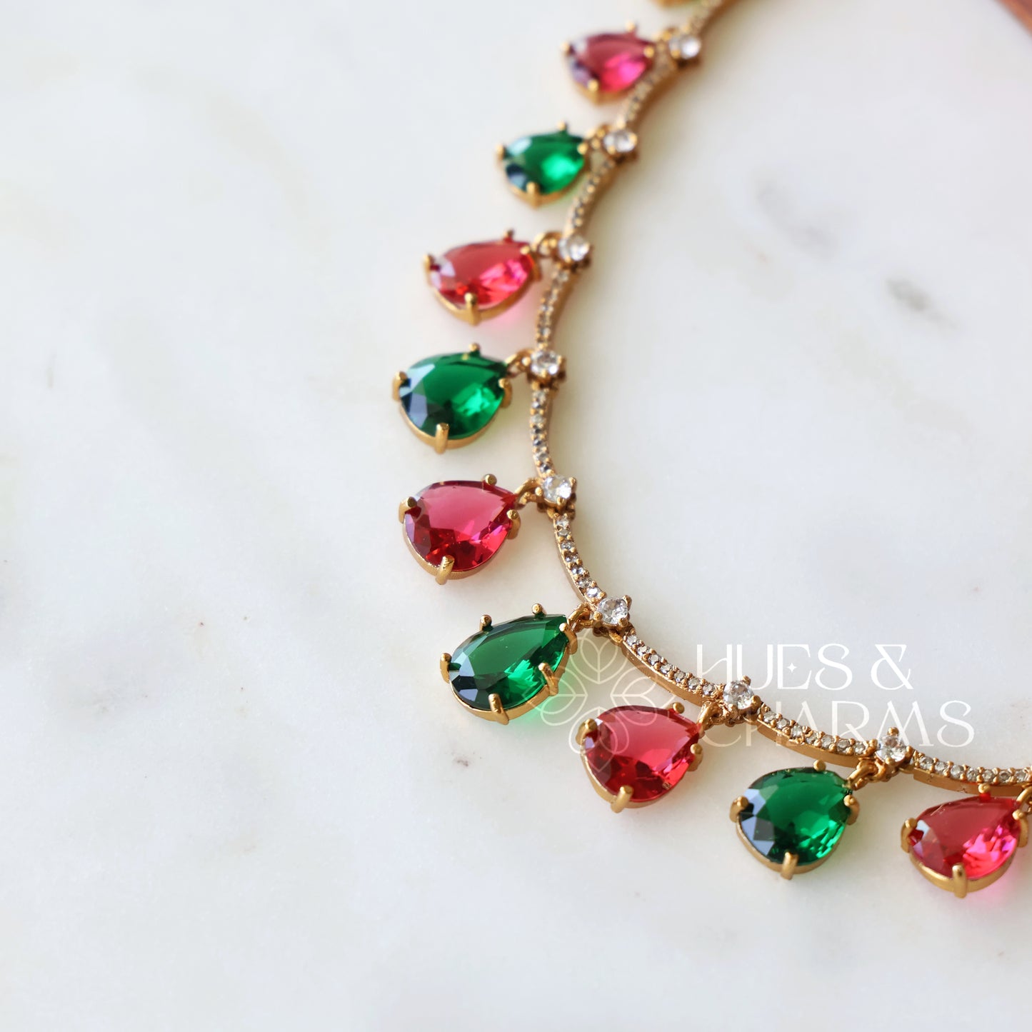 GOLDEN GLOSSY VELOURA DROP NECKLACE SET (COLOURS AVAILABLE)