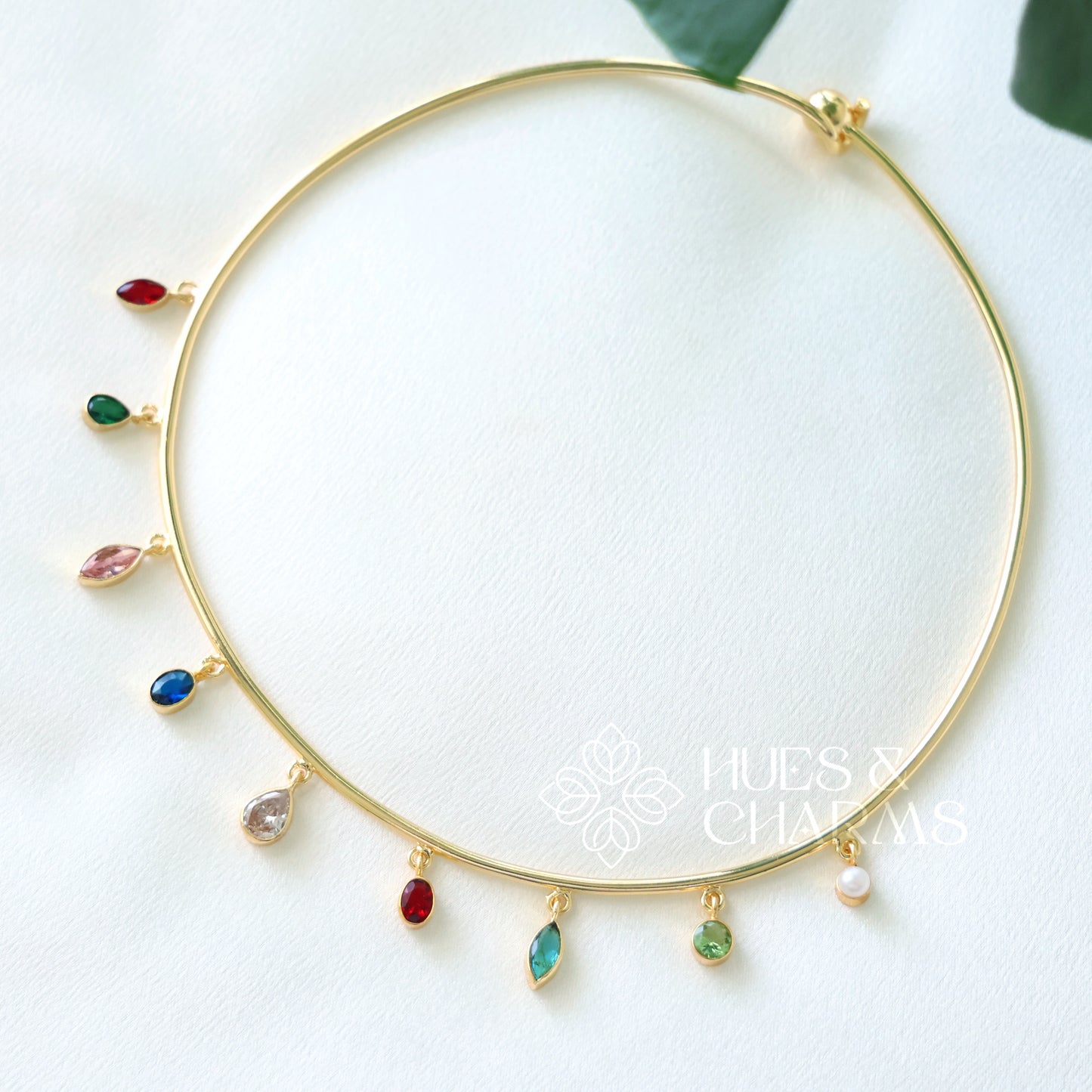 GLOSSY DROP MULTISHAPE NECK CUFF (COLOURS AVAILABLE)
