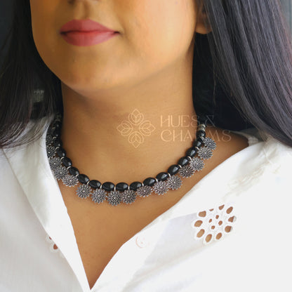 OXIDIZED FLORAL NECKPIECE