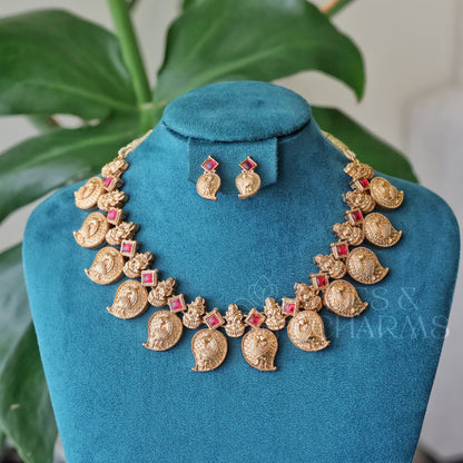 GOLDEN LAKSHMI STATEMENT NECKLACE SET (COLOURS AVAILABLE)