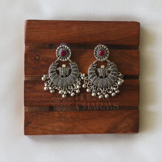 OXIDIZED MAROON EARRINGS