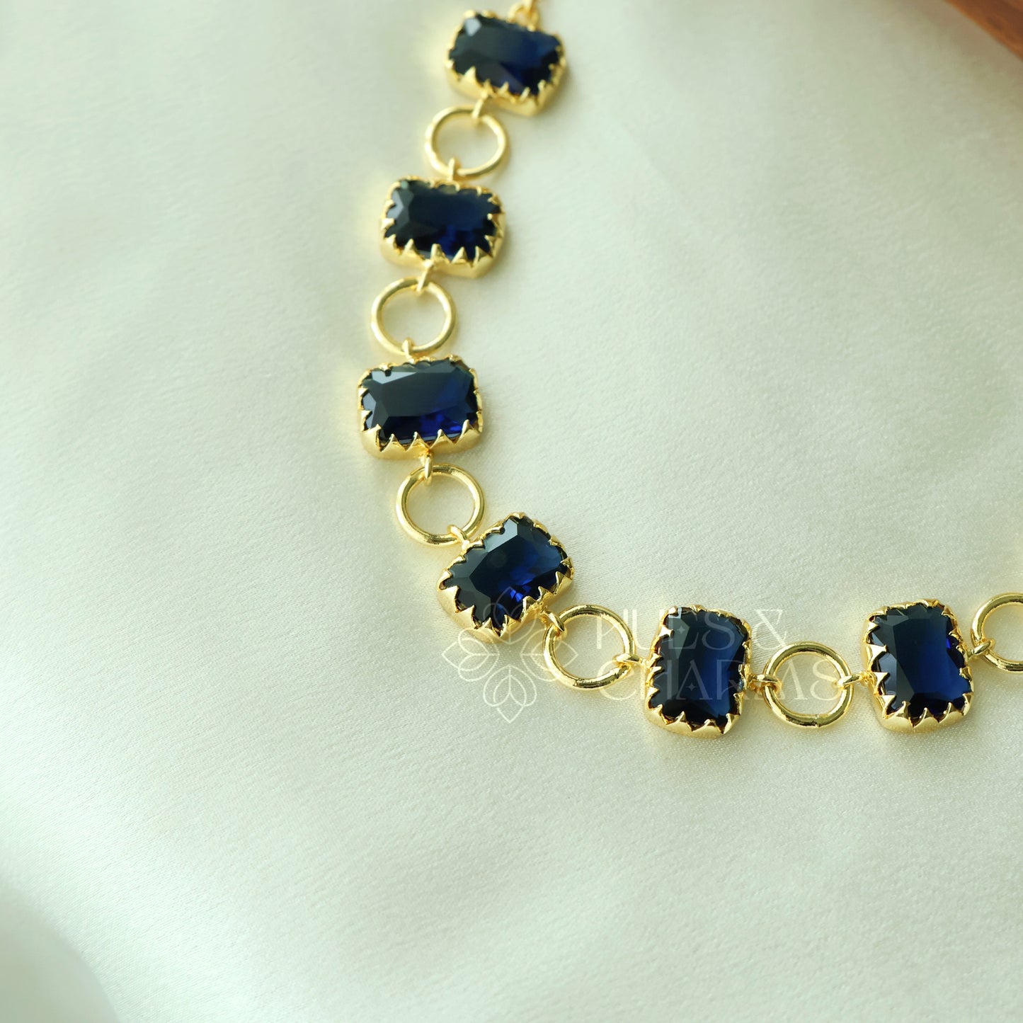 GLOSSY RECTANGLE LUMINA NECKLACE SET (COLOURS AVAILABLE)