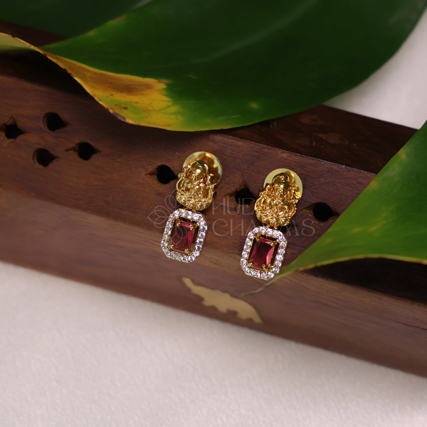 GOLDEN NAVARATNA LAKSHMI AD NECKLACE SET (Colours available)