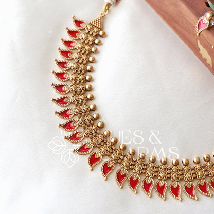 GOLDEN VAIDEHI PALAKKA NECKLACE SET (COLOURS AVAILABLE)