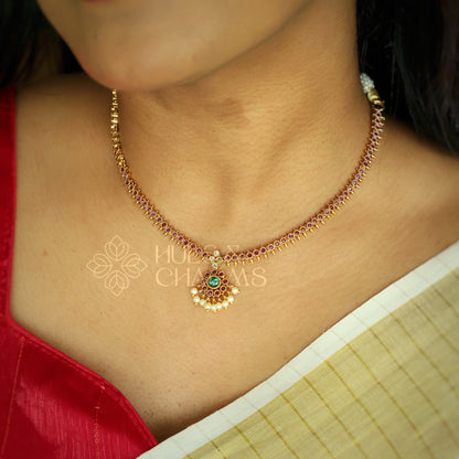 GOLDEN  RAGA SIMPLE NECKLACE SET