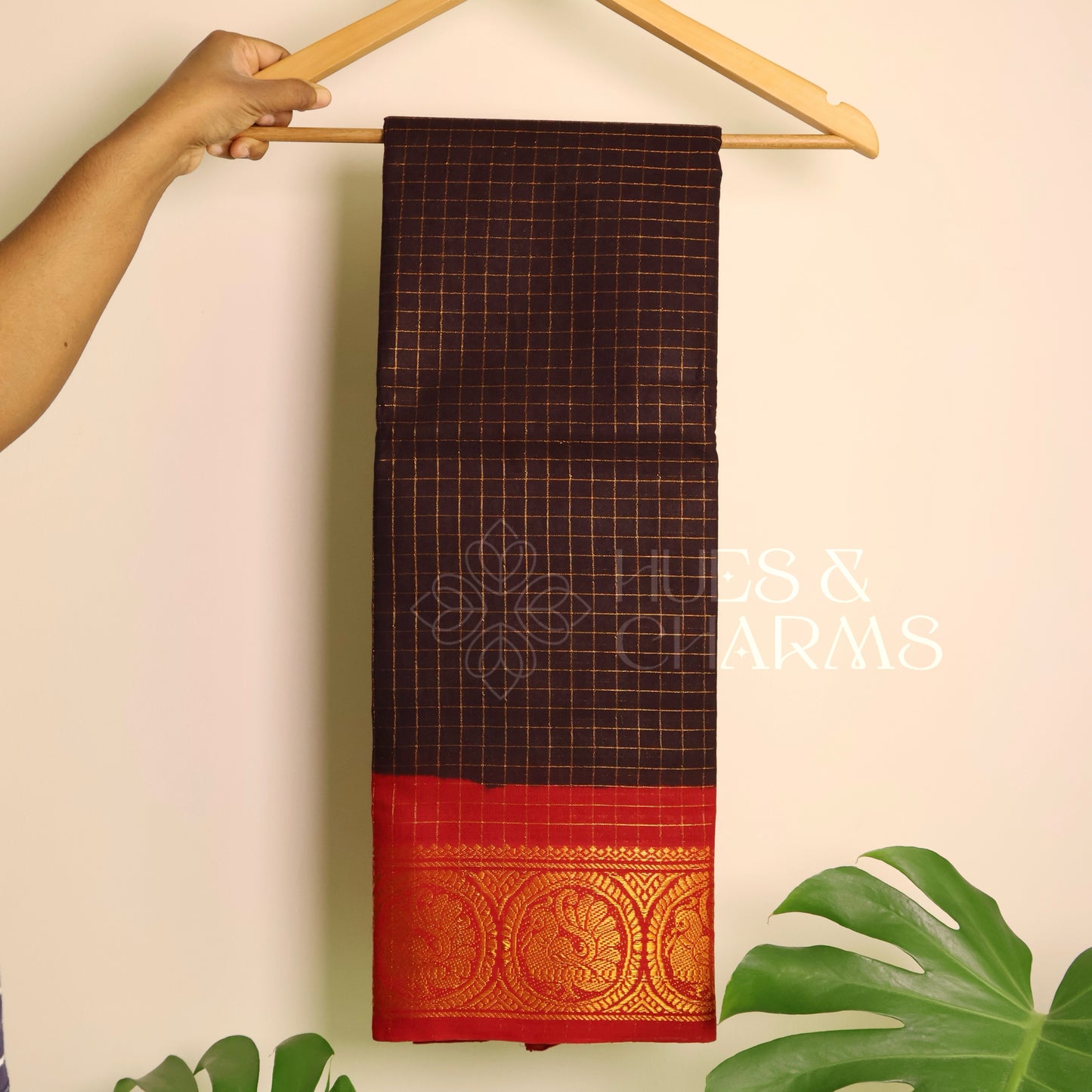 MADURAI SUNGUDI SAREE (Black and red)