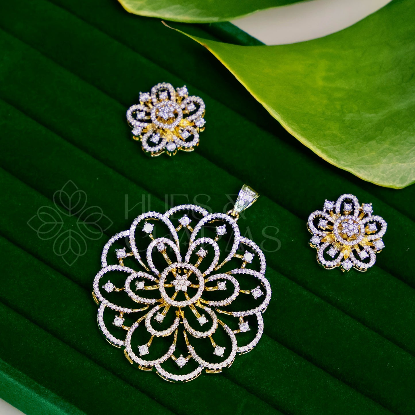 FIORENZA LUXE CZ PENDENT SET|PREMIUM COLLECTION